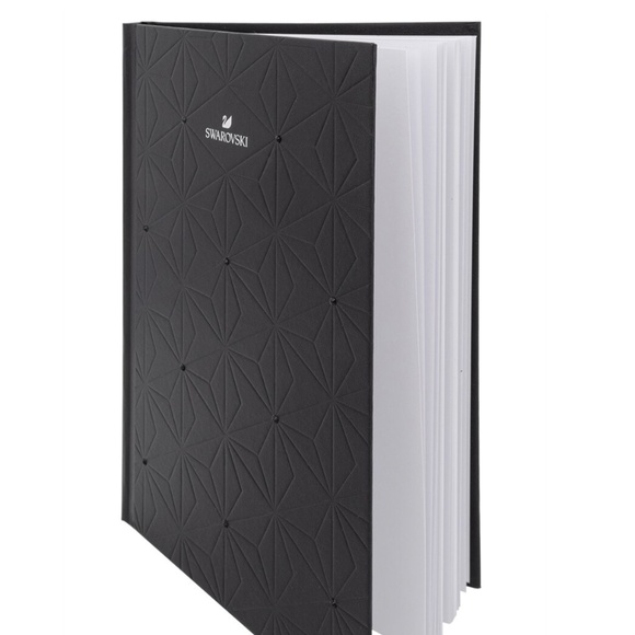 ❤️Swarovski Crystal Faceted Notebook, New in box, authentication provided - Picture 1 of 4
